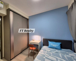 North Buona Vista Road (D5), Condominium #558471111